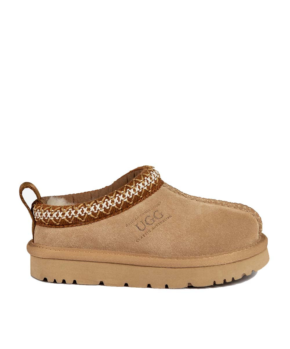 Kid’s UGG Tassy Moccasin in Sand | Red Kado