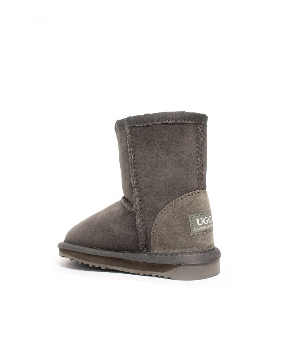 Kids UGG Classic Short | Red Kado