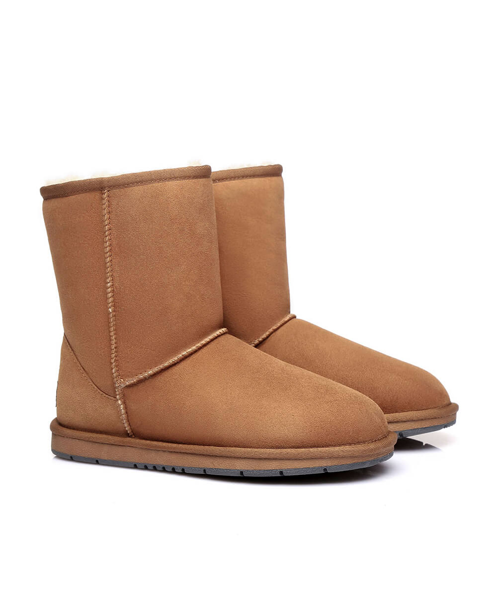Women's UGG Classic Short Gen II | Red Kado