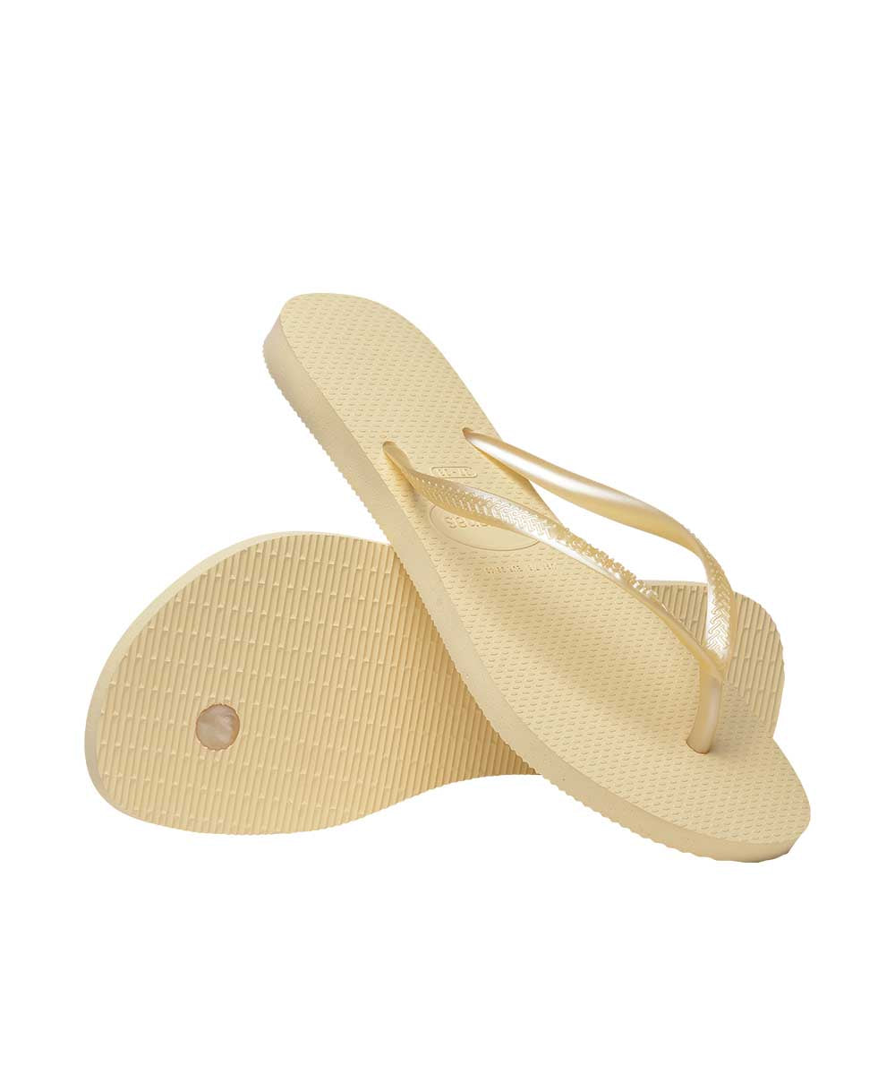 Havaianas Women's Slim Basic Thong | Red Kado