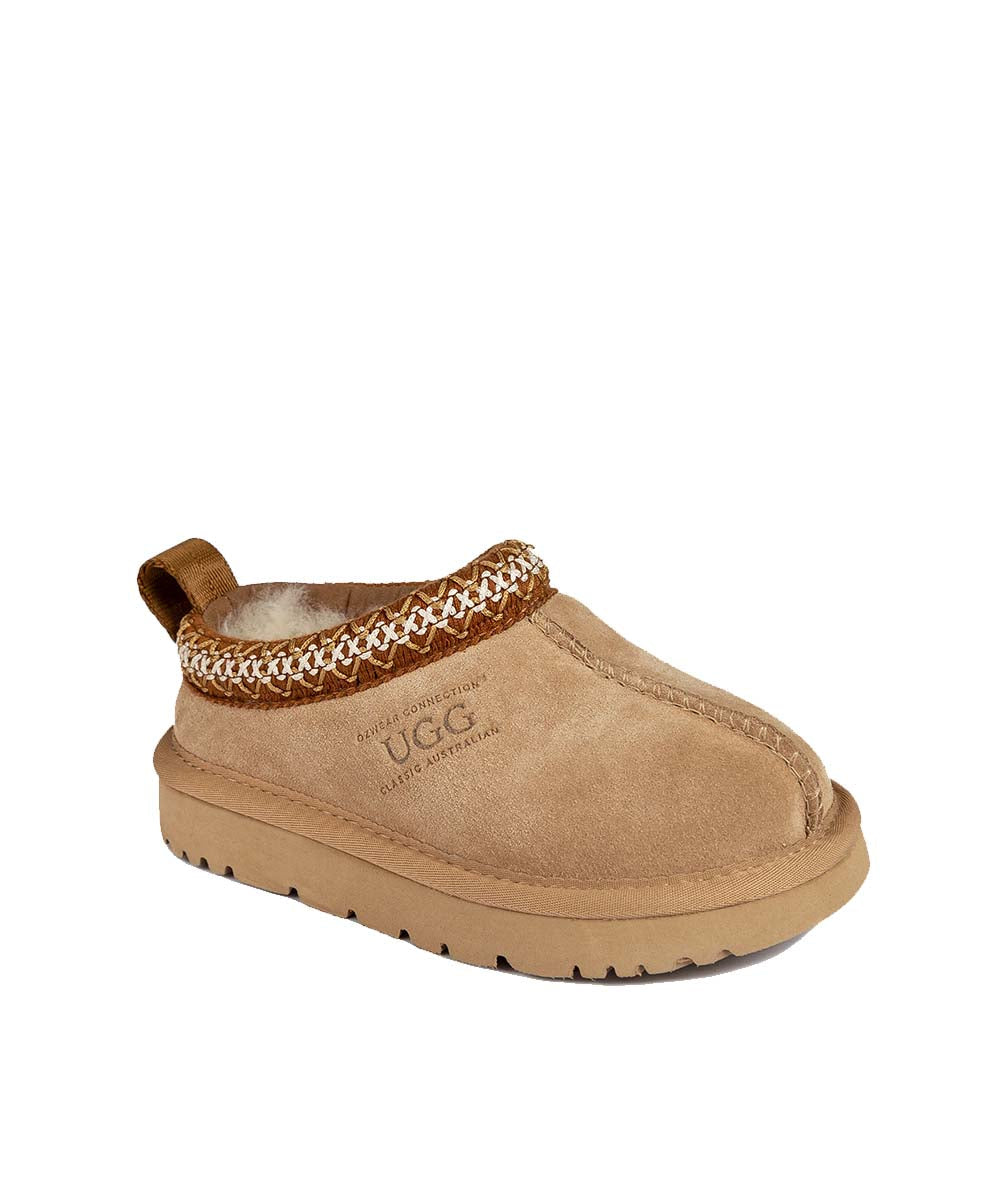 Kid’s UGG Tassy Moccasin in Sand | Red Kado