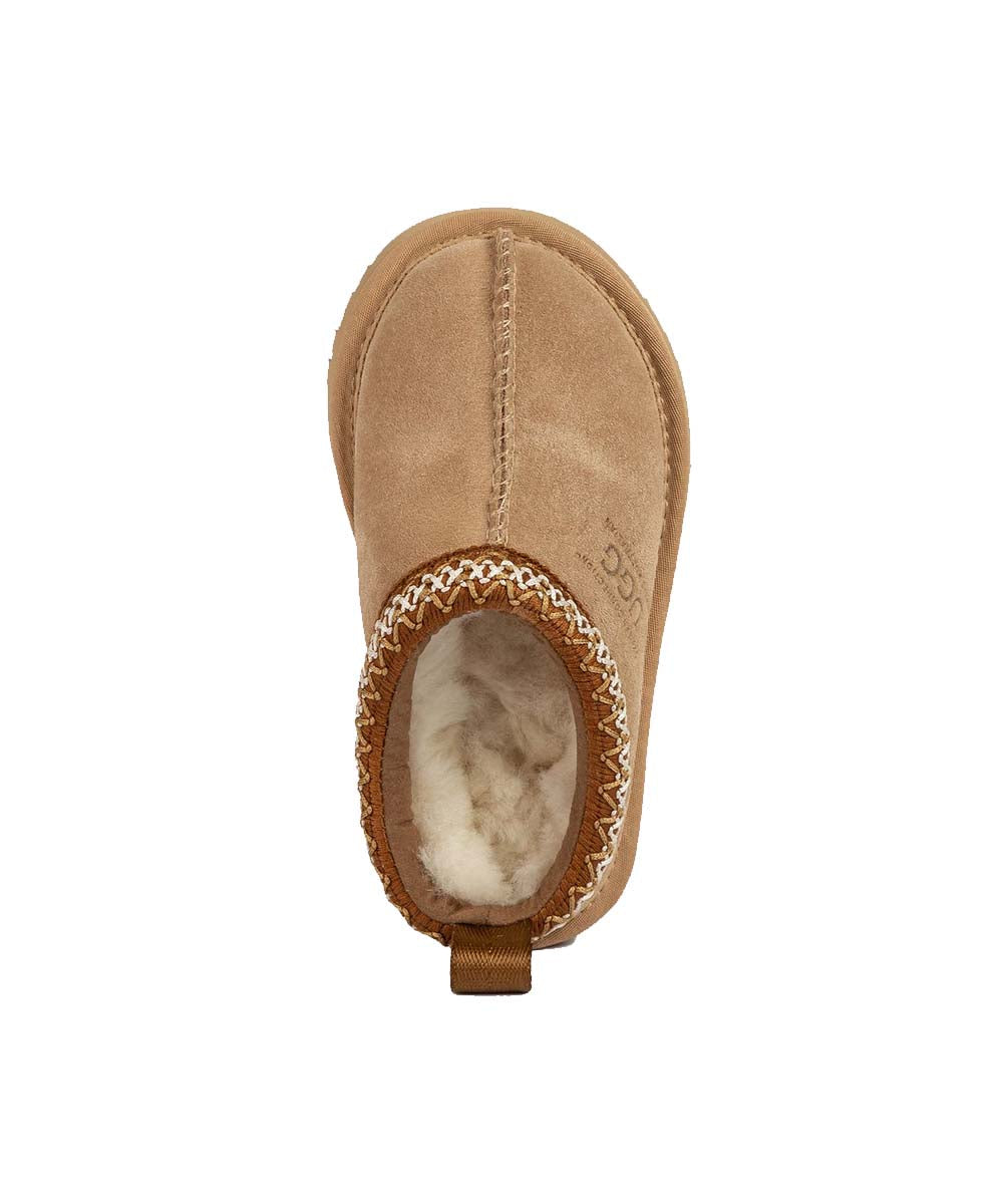 Kid’s UGG Tassy Moccasin in Sand | Red Kado