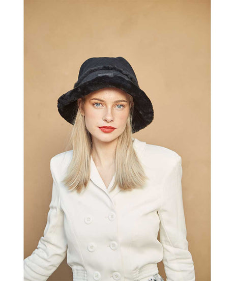 UGG Tina Bucket Hat | Red Kado