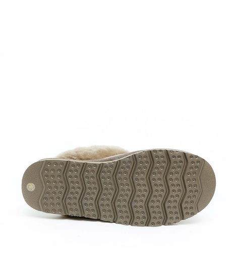 Men's UGG Fuzzy Slipper | Red Kado