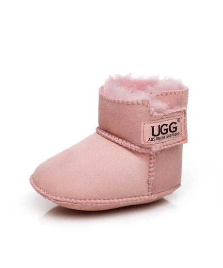 UGG Baby Beanie Bootie Gift Set | Red Kado