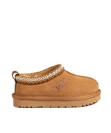 Kid’s UGG Tassy Moccasin in Chestnut | Red Kado