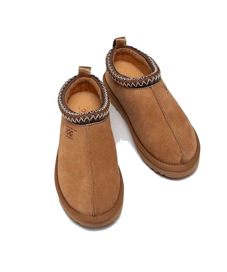 Women's UGG Spring Tassy Moccasin | Red Kado