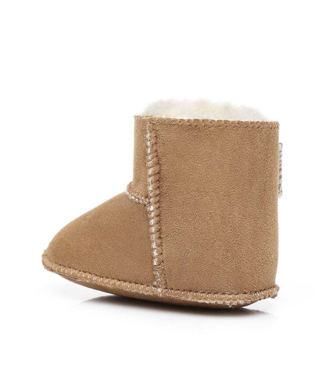 UGG Baby Beanie Bootie Gift Set | Red Kado