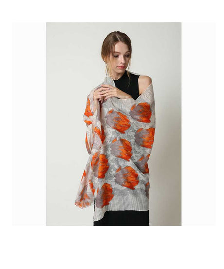 Merino Wool Print UGG Scarf | Red Kado
