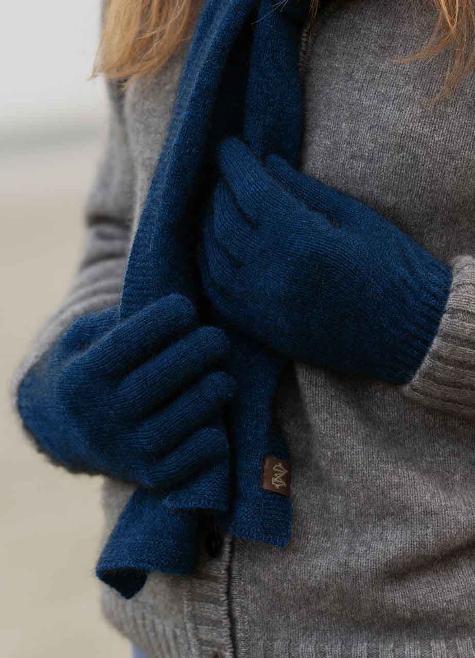 Merino Possum Gloves | Red Kado