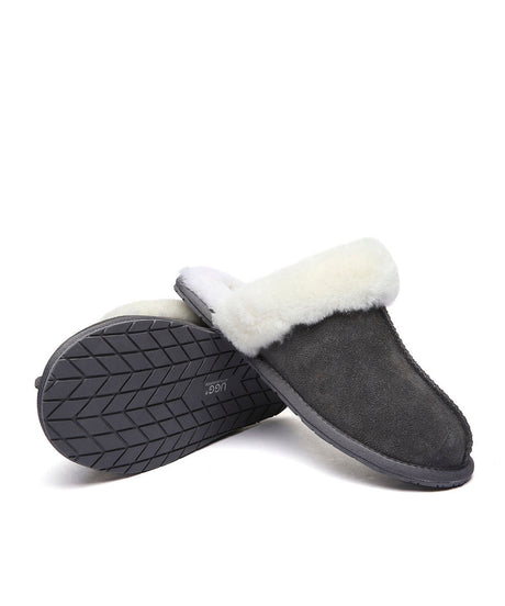 Men's UGG Snuggly Slippers | Red Kado
