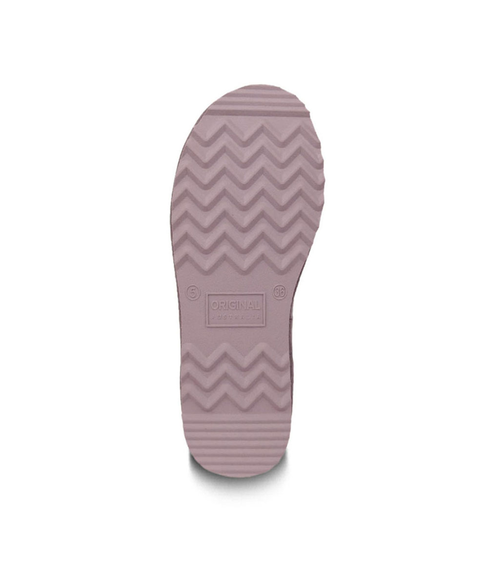 Women's UGG Premium Classic Short | Red Kado