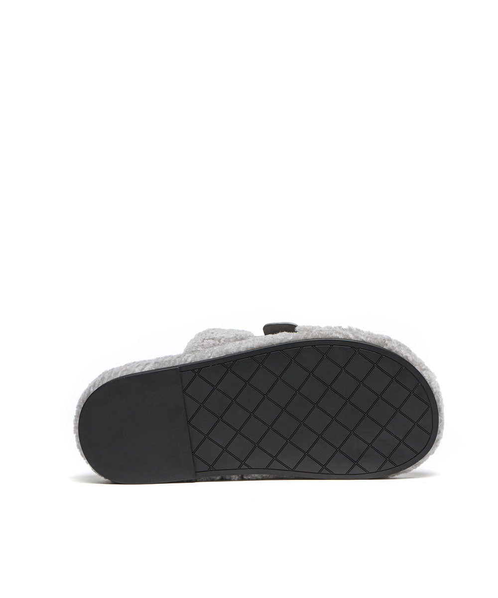 Women’s Jule Fluffy Slide | Red Kado