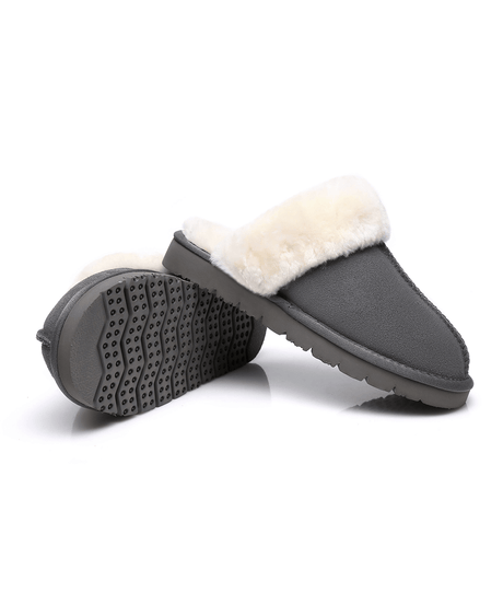Men's UGG Fuzzy Slipper | Red Kado