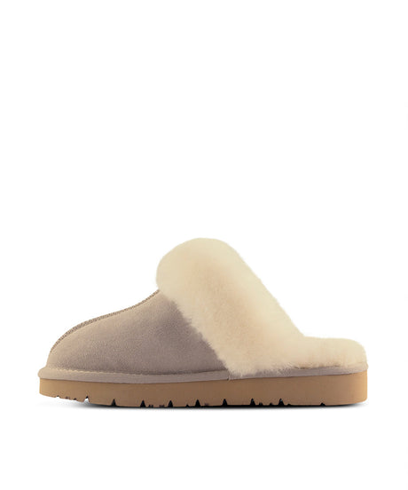 Men's UGG Fuzzy Slipper | Red Kado