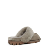 Women's UGG Scuff Slippers | Red Kado